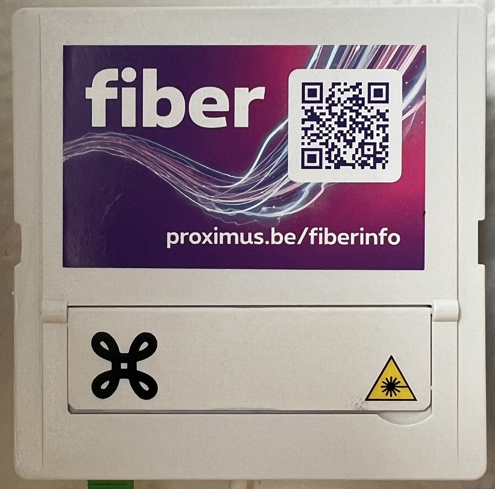 Les opérateurs internet connectés à la fibre optique qui utilisent la prise de fibre optique Proximus, Unifiber ou Fiberklaar (fiber) en Belgique