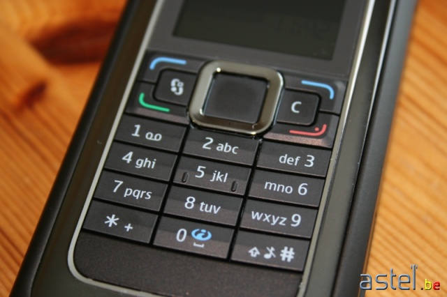Nokia E90 (2)