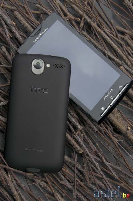 HTC Desire Vs SE Xperia X10